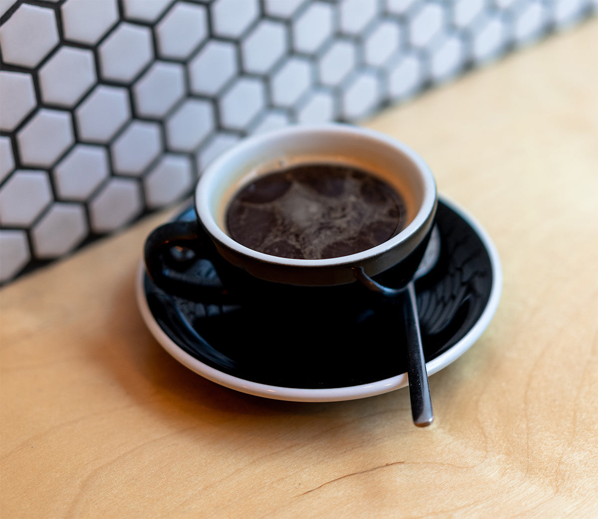 Loveramics Egg Latte Cup (Black) 300ml